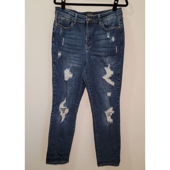 Judy Blue‎ High Waist Destroyed Boyfriend Jeans Size 13/31 - Picture 1 of 10
